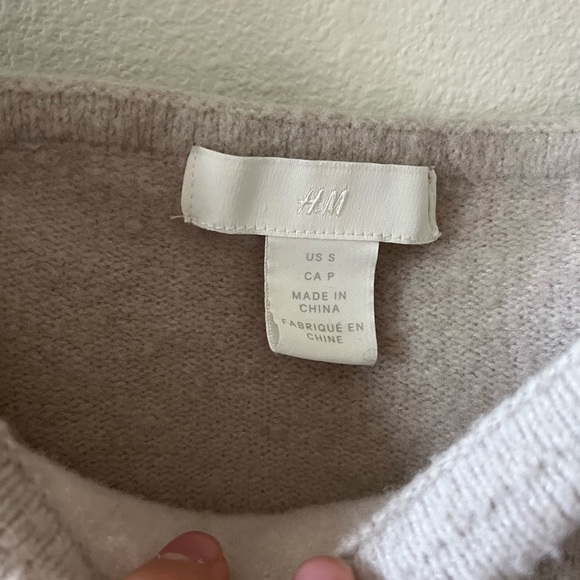 Top - Picture 2 of 2